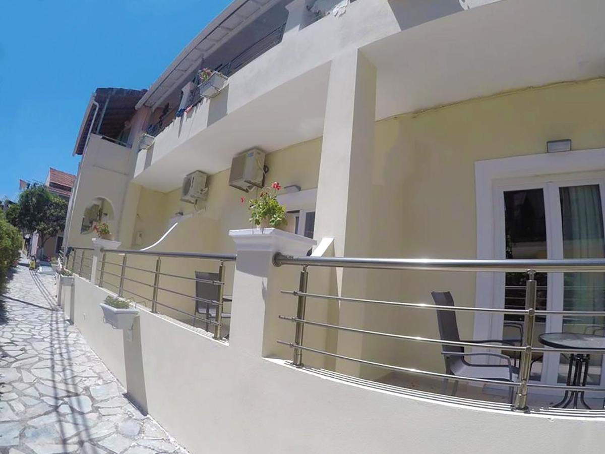 Jessica'S Studios & Apartments Kavos Exterior photo